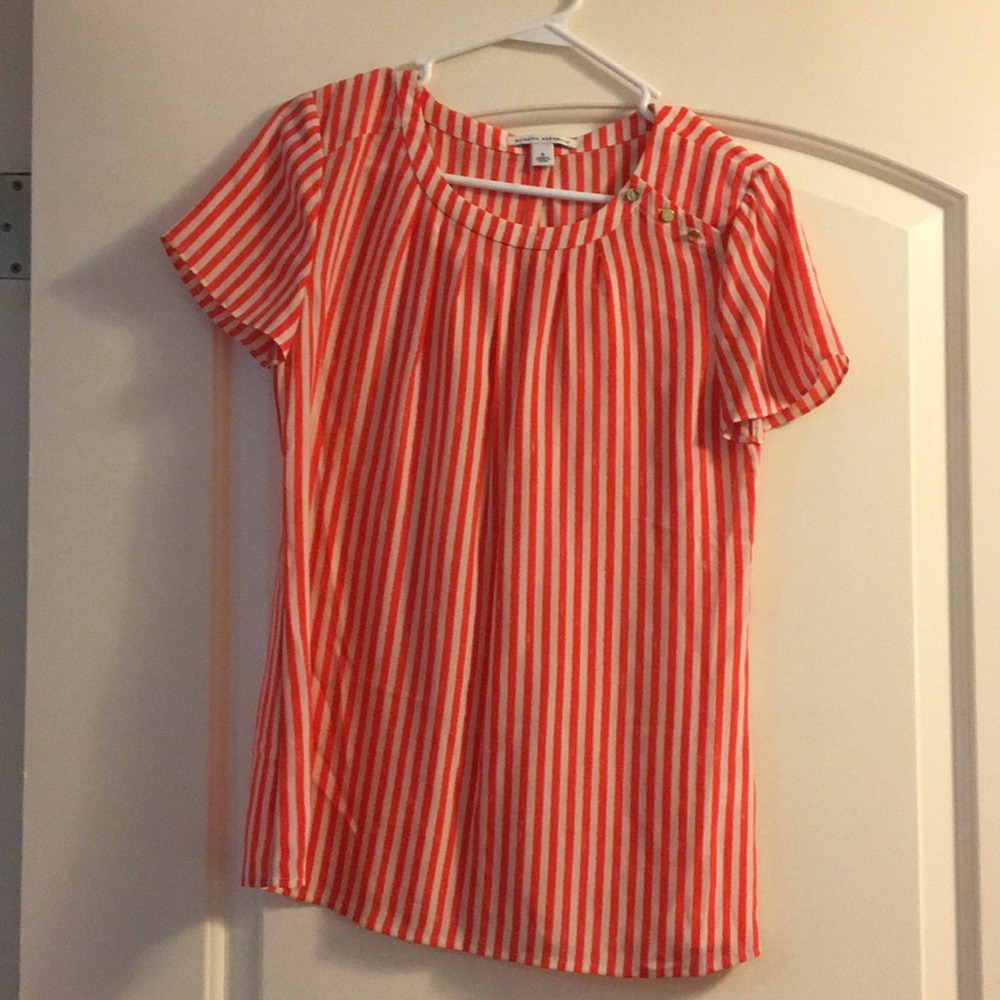 Silk short sleeved Banana Republic blouse